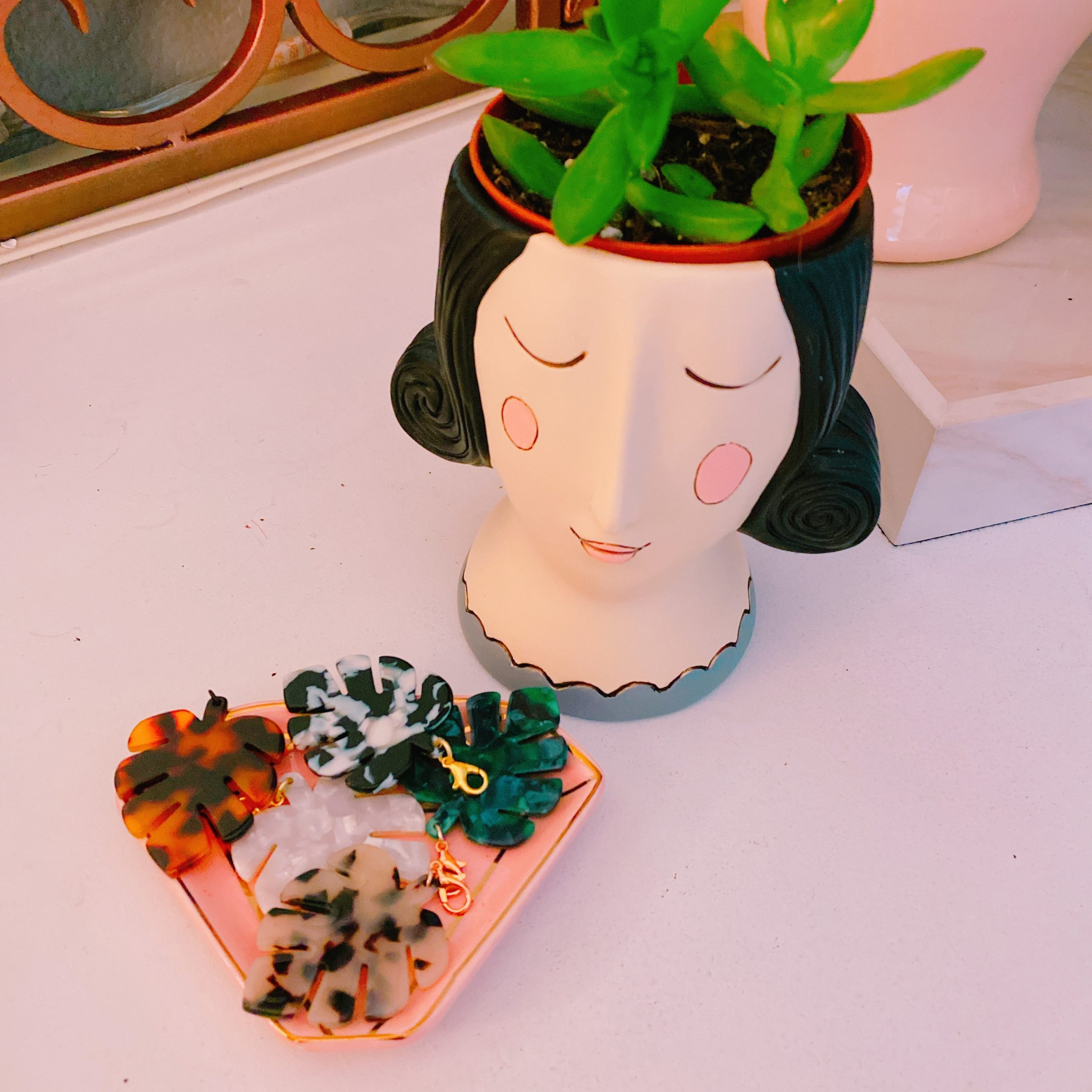 Tortoiseshell Monstera Paper Clips or Charms - Image 2