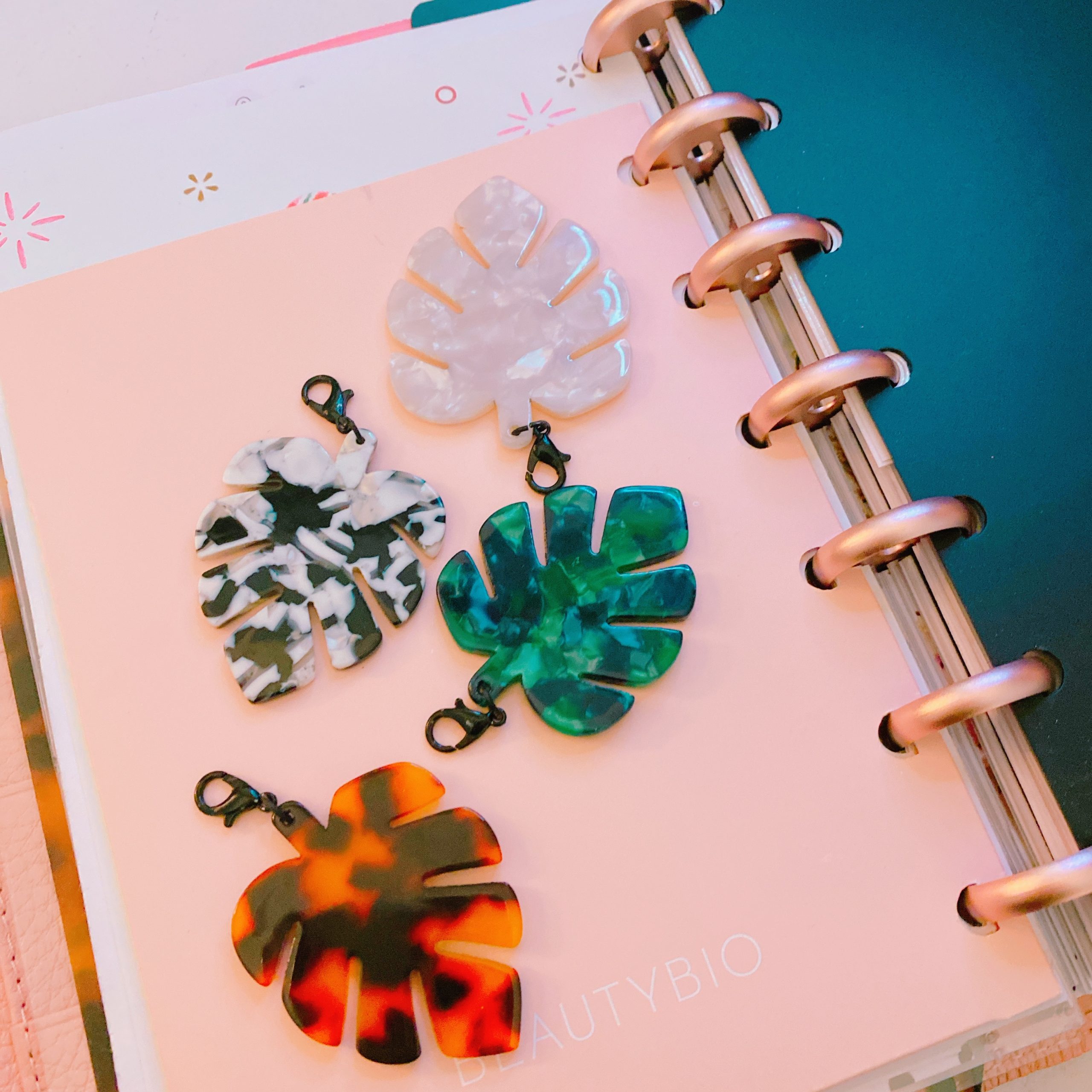 Tortoiseshell Monstera Paper Clips or Charms - Image 5